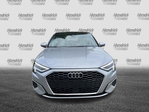 Florett Silver Metallic 2023 Audi A3 Premium