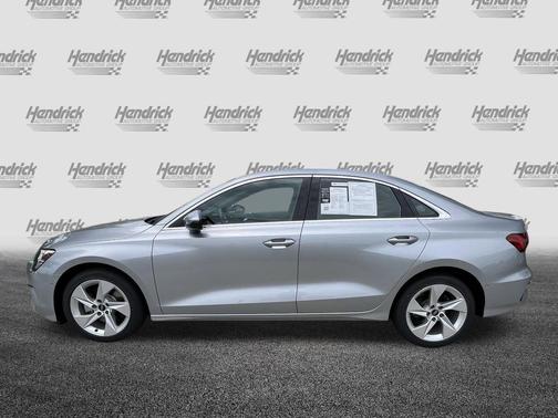 Florett Silver Metallic 2023 Audi A3 Premium
