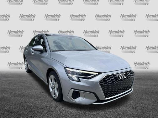 Florett Silver Metallic 2023 Audi A3 Premium