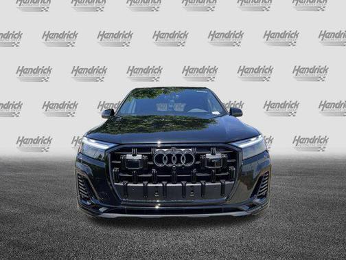 Mythos Black Metallic 2026 Audi Q7 45 Premium