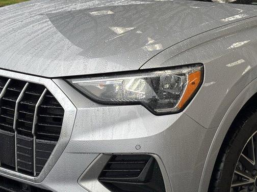 2022 Audi Q3 40 Premium
