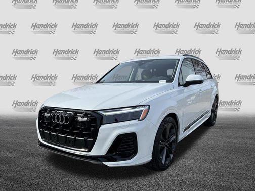 2026 Audi Q7 55 Premium Plus