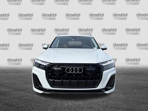 2026 Audi Q7 55 Premium Plus