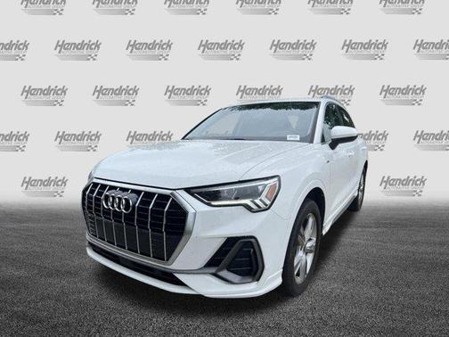 Ibis White 2023 Audi Q3 Premium 45 TFSI S line quattro Tiptronic
