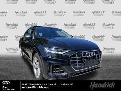Mythos Black Metallic 2023 Audi Q8 55 Premium Plus
