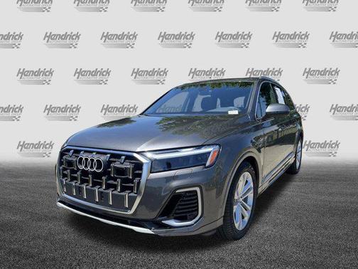 Samurai Gray Metallic 2026 Audi Q7 55 Premium Plus
