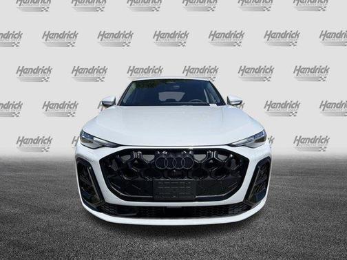 Glacier White Metallic 2026 Audi Q5 Sportback Premium Plus TFSI quattro S tronic