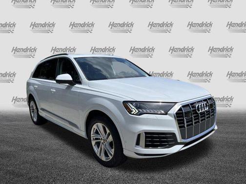 2023 Audi Q7 55 Premium Plus