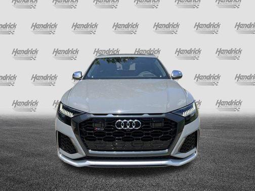 2024 Audi RS Q8 4.0T
