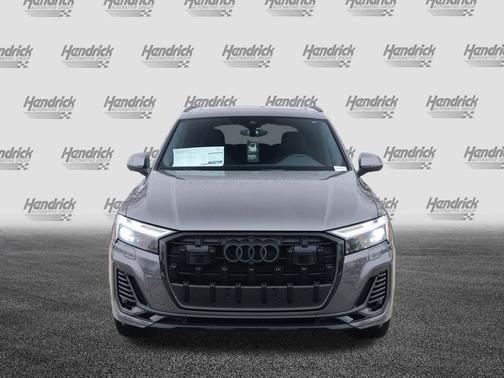 Samurai Gray Metallic 2026 Audi Q7 55 Premium Plus