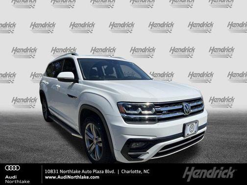 Pure White 2019 Volkswagen Atlas 3.6L SE w/Technology