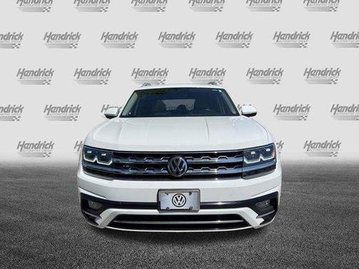 Pure White 2019 Volkswagen Atlas 3.6L SE w/Technology