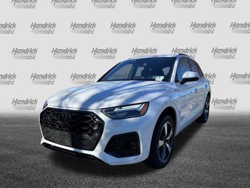 2024 Audi Q5 45 S line Premium Plus