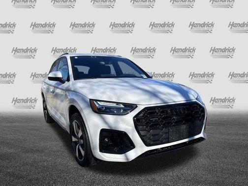 2024 Audi Q5 45 S line Premium Plus