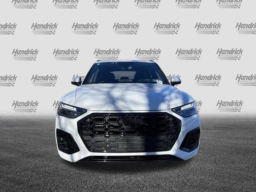 2024 Audi Q5 45 S line Premium Plus