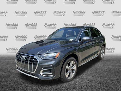2023 Audi Q5 40 Premium Plus