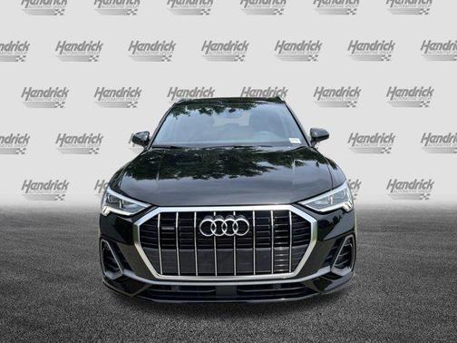 2024 Audi Q3 Premium 45 TFSI S line quattro Tiptronic