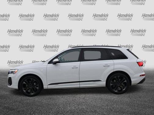 2026 Audi Q7 55 Premium Plus