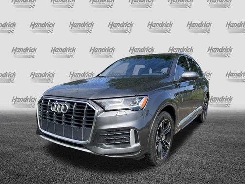 Samurai Gray Metallic 2021 Audi Q7 45 Premium