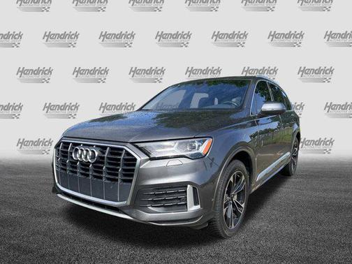 Samurai Gray Metallic 2021 Audi Q7 45 Premium