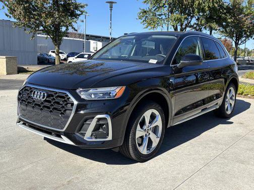 2025 Audi Q5 45 S line Premium Plus