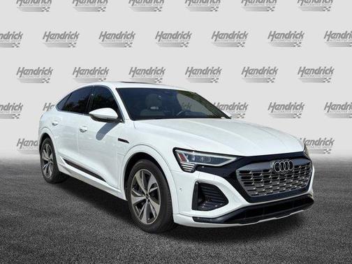 2024 Audi Q8 e-tron Premium Plus