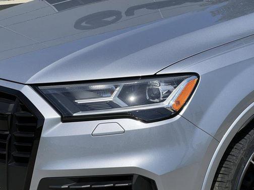 2022 Audi Q7 55 Prestige