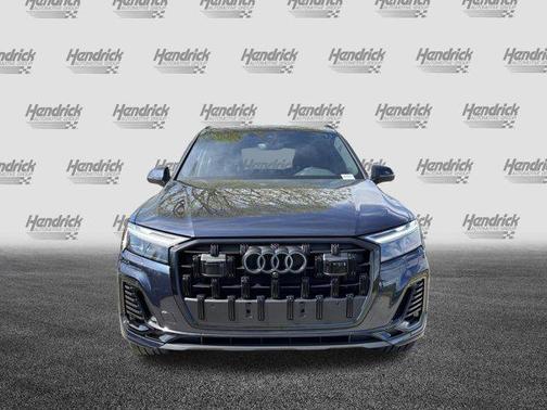 2025 Audi Q7 45 Premium