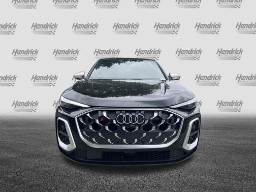 Mythos Black Metallic 2025 Audi SQ5 3.0T Prestige