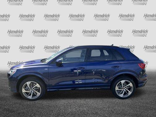 2025 Audi Q3 Premium 45 TFSI S line quattro Tiptronic