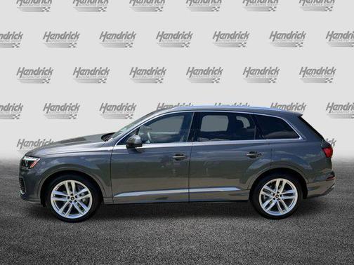 2025 Audi Q7 55 Premium Plus