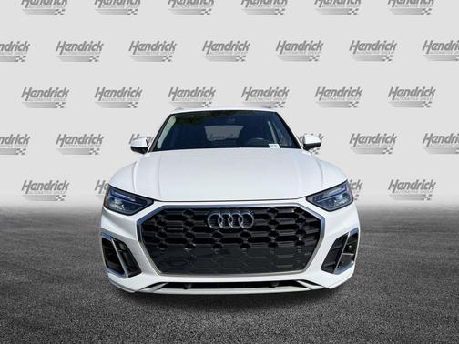 Ibis White 2023 Audi Q5 45 S line Premium