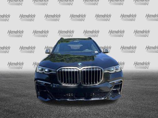 Black Sapphire Metallic 2021 BMW X7 M50i
