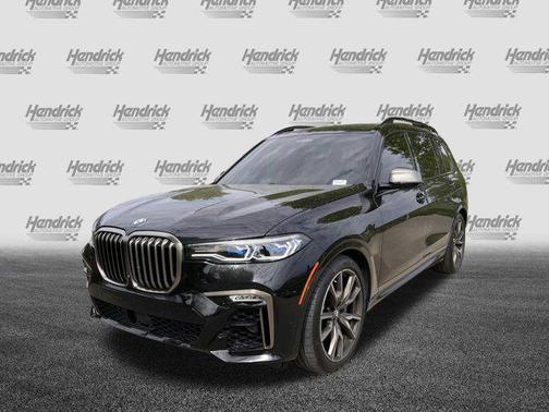Black Sapphire Metallic 2021 BMW X7 M50i
