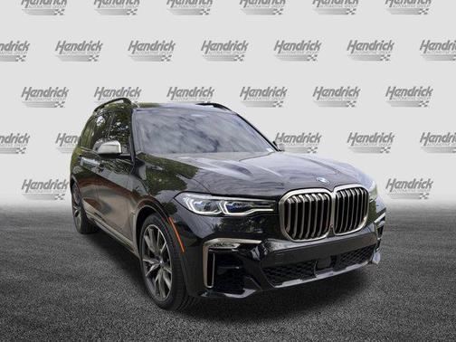 Black Sapphire Metallic 2021 BMW X7 M50i