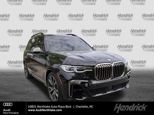Black Sapphire Metallic 2021 BMW X7 M50i