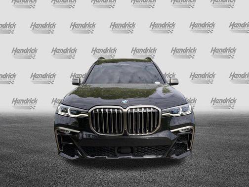 Black Sapphire Metallic 2021 BMW X7 M50i
