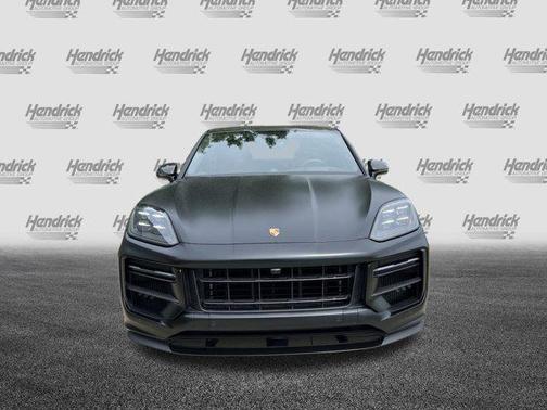 2025 Porsche Cayenne Turbo GT