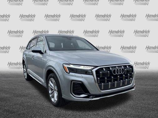 2025 Audi Q7 55 Prestige