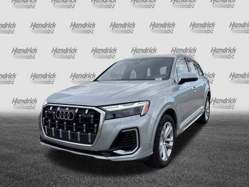 2025 Audi Q7 55 Prestige