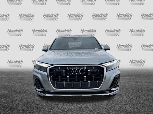 2025 Audi Q7 55 Prestige