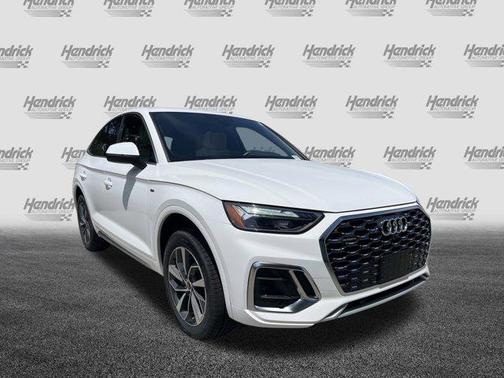 Ibis White 2023 Audi Q5 45 S line Premium Plus