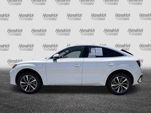 Ibis White 2023 Audi Q5 45 S line Premium Plus