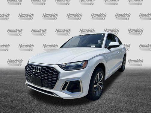 Ibis White 2023 Audi Q5 45 S line Premium Plus