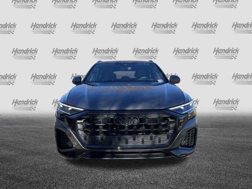 2025 Audi Q8 55 Premium Plus