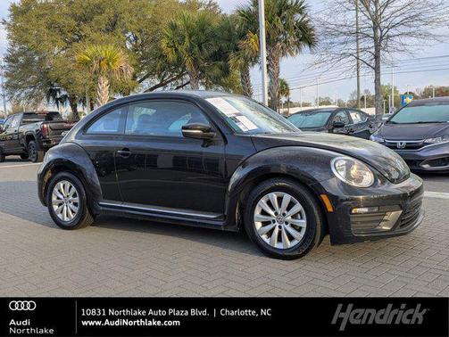 Deep Black Pearl 2019 Volkswagen Beetle 2.0T S