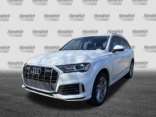 2023 Audi Q7 45 Premium