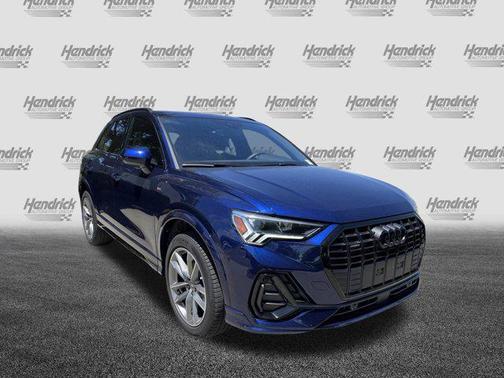 Navarra Blue Metallic 2025 Audi Q3 Premium 45 TFSI S line quattro Tiptronic