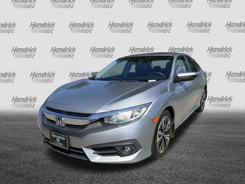 Lunar Silver Metallic 2017 Honda Civic EX-L