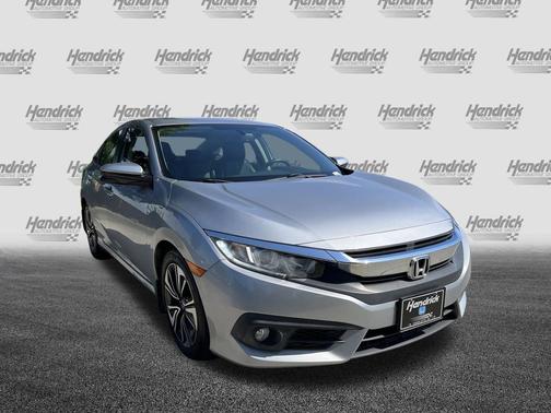 Lunar Silver Metallic 2017 Honda Civic EX-L